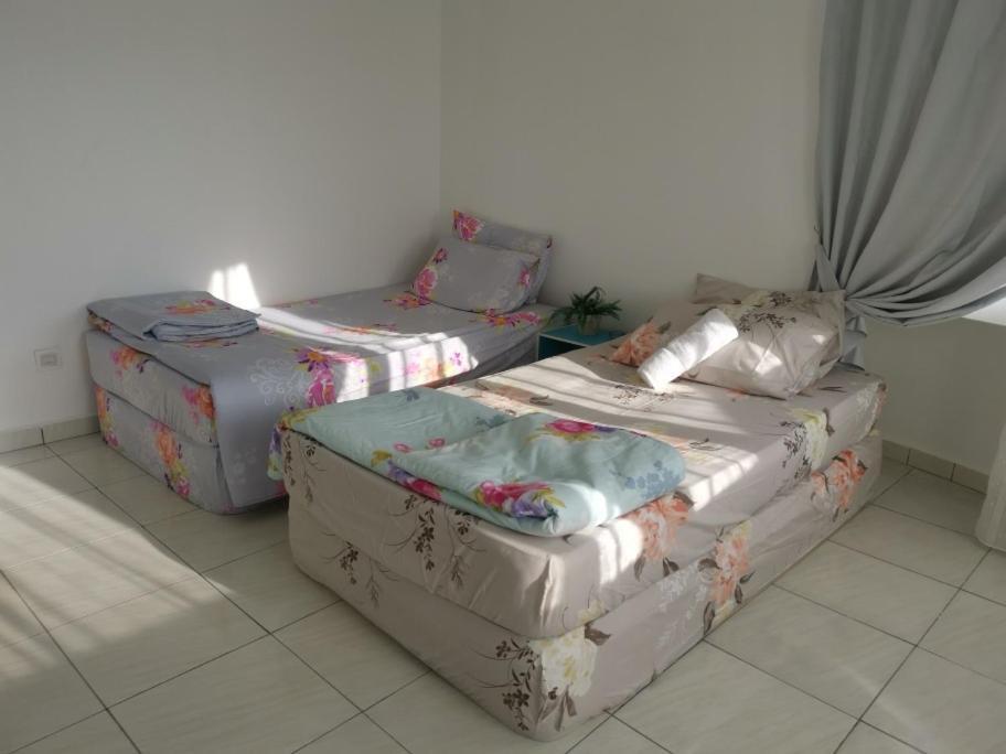 12 Pax Skyview Homestay 2 Family Room 2R2B Golden Hills Mountain View Genting Highland Genting Highlands Buitenkant foto
