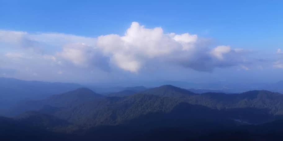 12 Pax Skyview Homestay 2 Family Room 2R2B Golden Hills Mountain View Genting Highland Genting Highlands Buitenkant foto